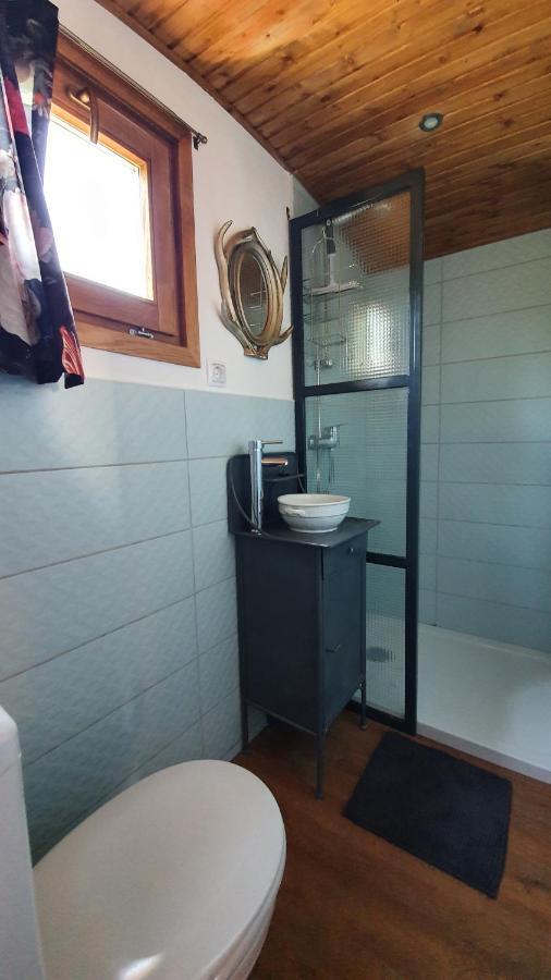 Tisza White House Bed and Breakfast Tiszaszolos Buitenkant foto