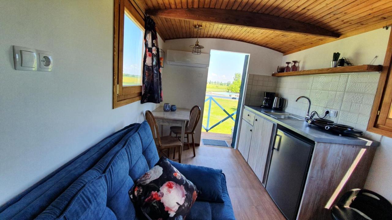 Tisza White House Bed and Breakfast Tiszaszolos Buitenkant foto